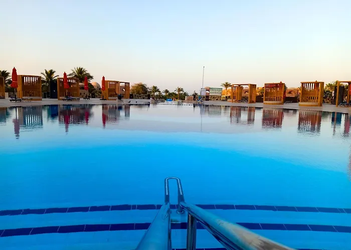 Utopia Club 4*