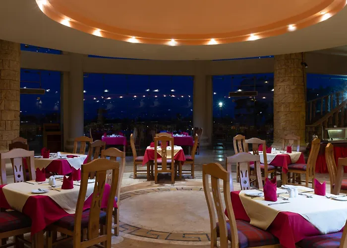 Utopia Club 4* El Qoseir